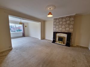 Sitting/Dining Room- click for photo gallery